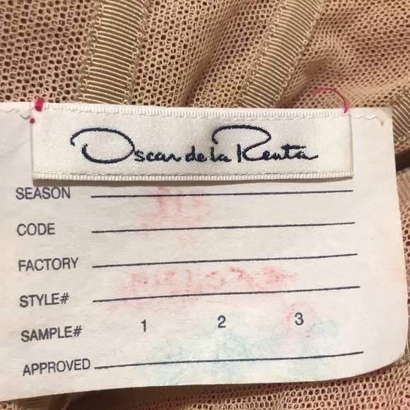 Oscar de la renta hot pink gown size 2 - Picture 7 of 16